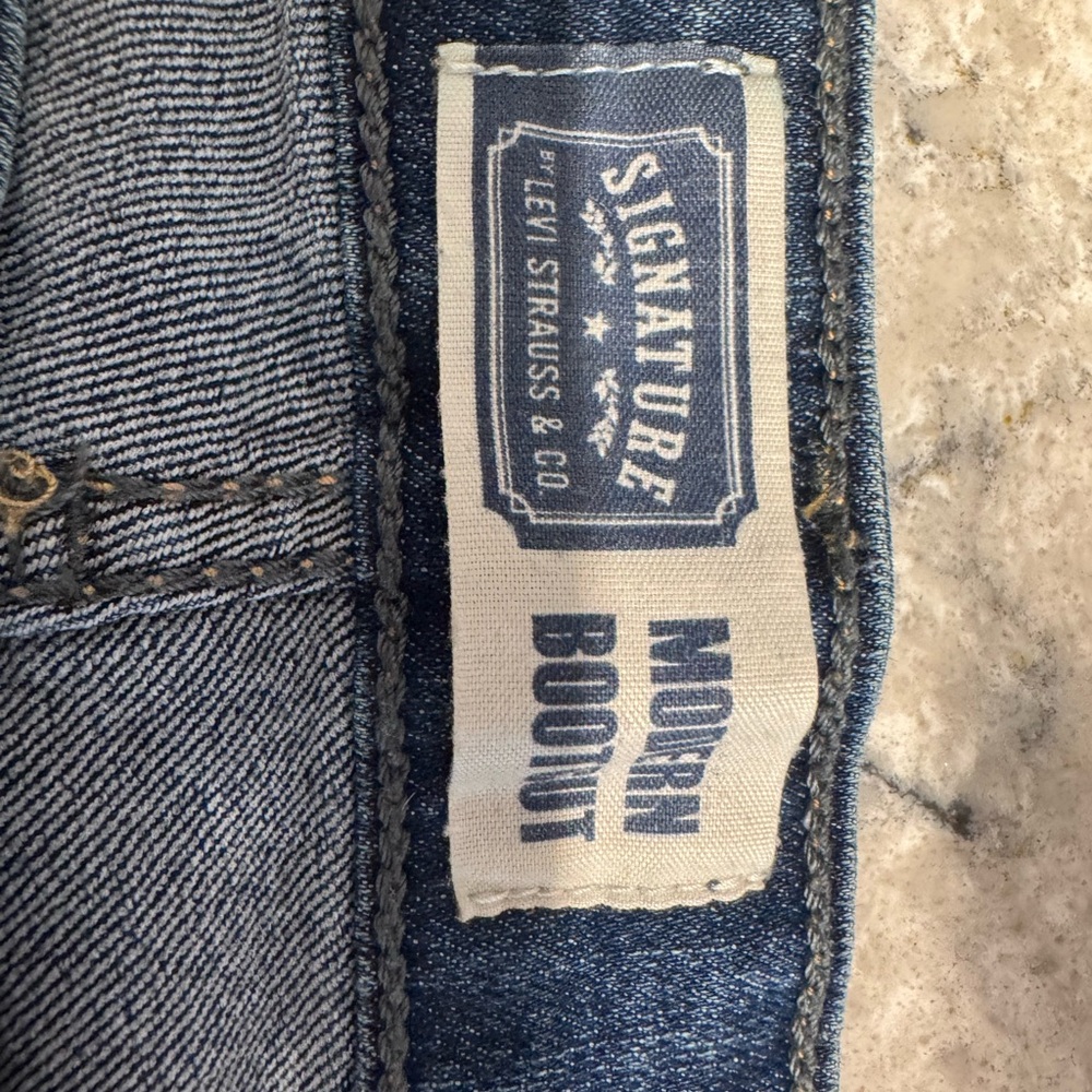 Signature by Levi Strauss Blue Bootcut Jeans